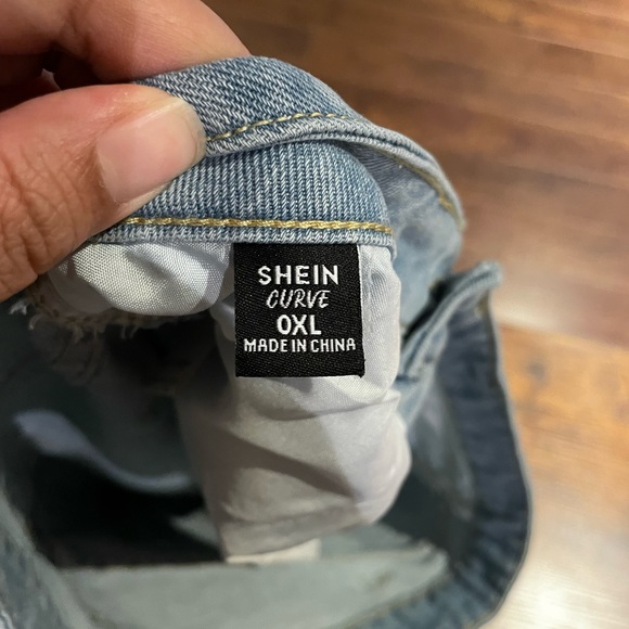 Shein Jean skirt - Picture 3 of 3